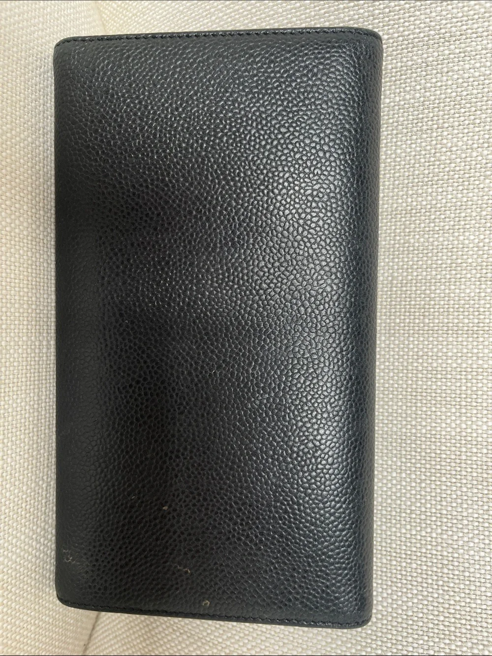 Classic CHANEL Wallet - Black Caviar Leather